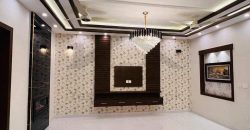 10 Marla House for sale in Lahore