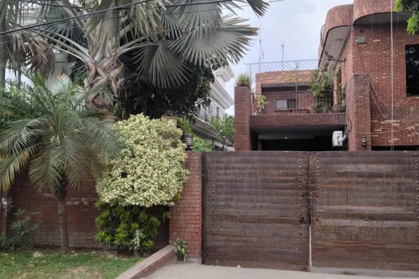 Urgent for Sale House in New Garden Town Lahore