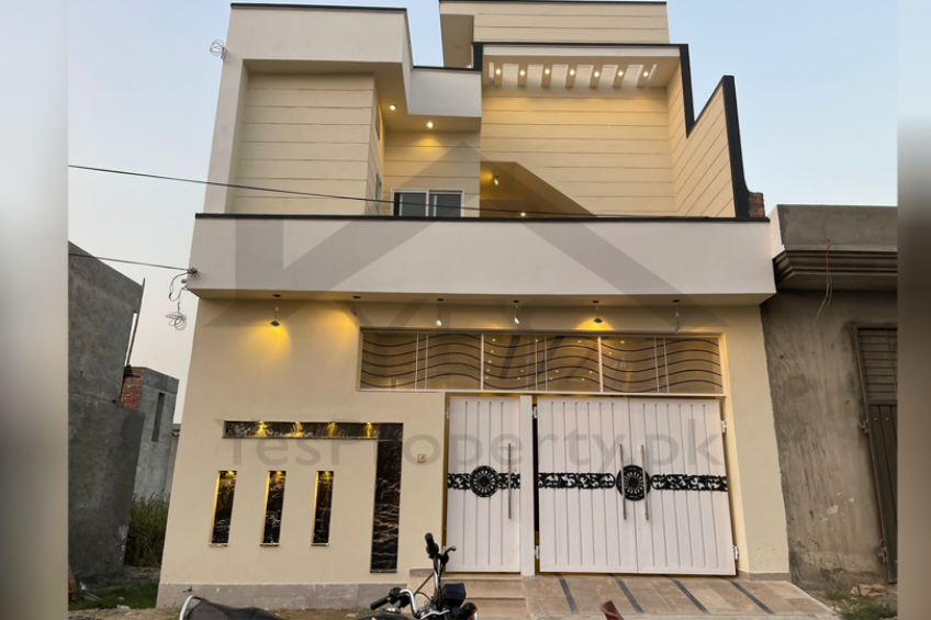 10 marla brand new house for sale in Central Park Housing Scheme