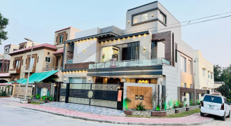 13 marla corner brand new luxury stylish house for sale in sector c bahria town lahore