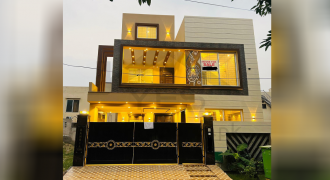 8 marla stylish elevation brand new house for sale in bahria town lahore