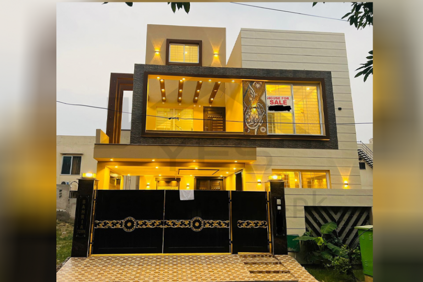 8 marla stylish elevation brand new house for sale in bahria town lahore