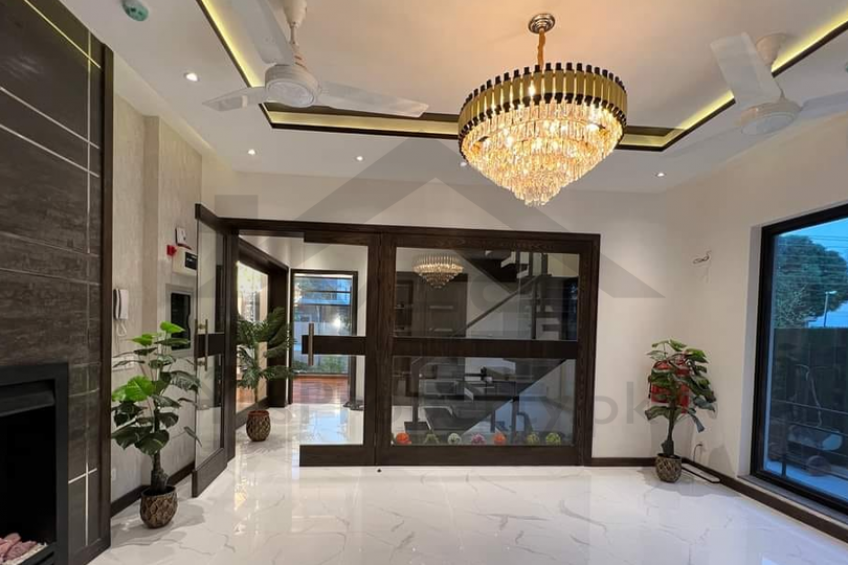 10 Marla Modern brand New Luxury House for Sale in DHA Lahore Phase 6