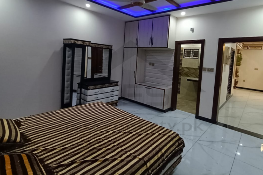 9.5 Marla Brand New Corner House For Sale Fully Furnished Kashmir Road