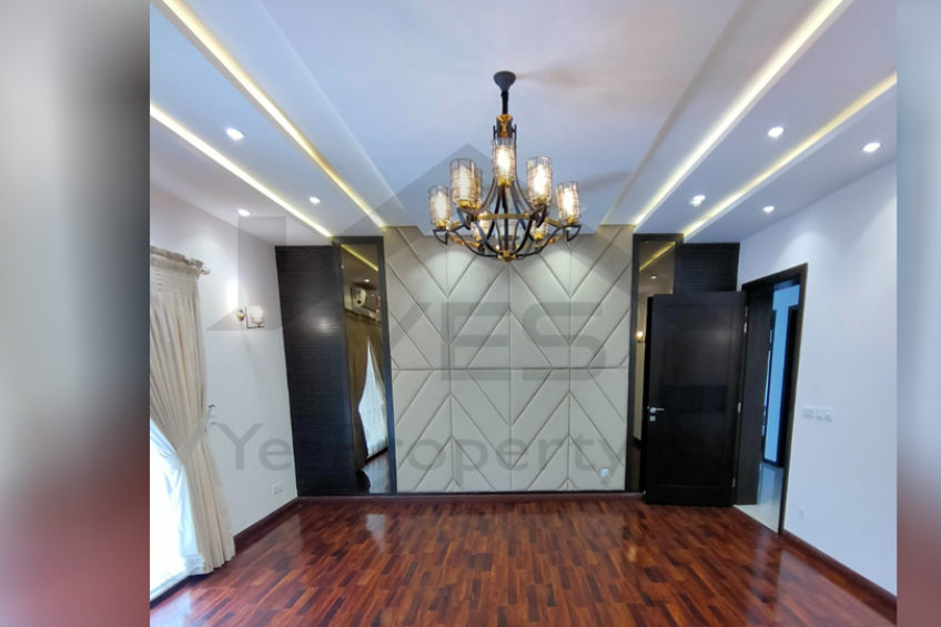 5 MARLA STYLISH CLASSIC DESIGN BRAND NEW HOUSE FOR SALE IN BAHRIA TOWN LAHORE