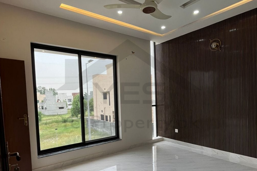 5 Marla brand new hous is available for sale in dha rahber N block