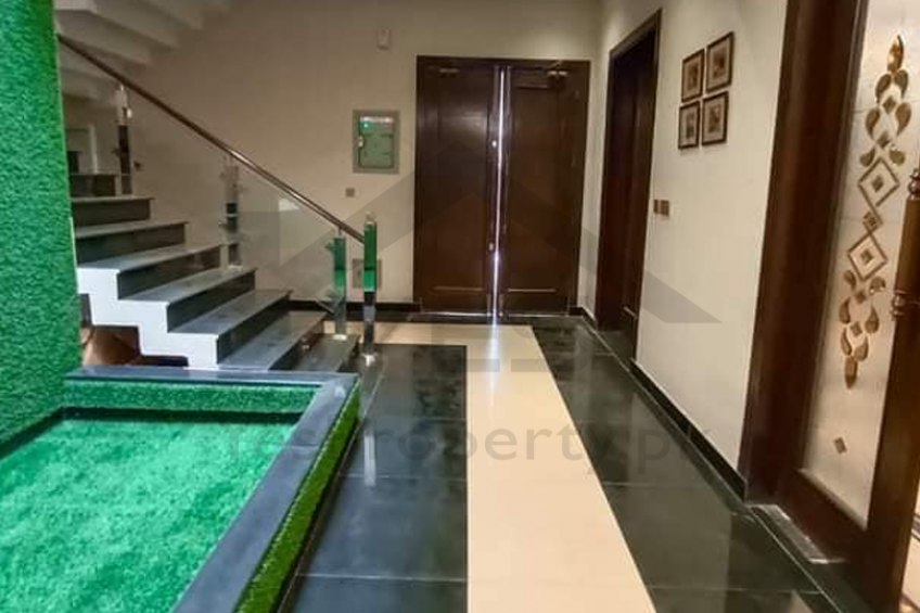 10 Marla Brand New House For Sale Fully Furnished Kashmir Road Nearby Imtiaz Mall It’s Very Beautiful Colony