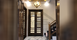 10 Marla Brand New Beautiful House For Sale in Bahria Town Lahore.