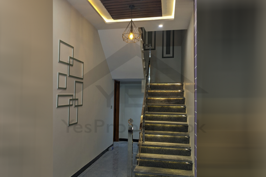 5 Marla luxury Brand New house for sale in Royal Orchard Multan