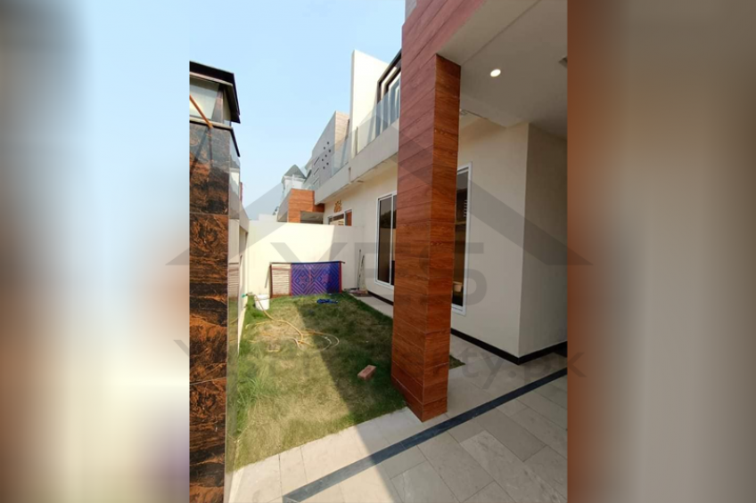 10 Marla Brand New House For Sale Fully Furnished Kashmir Road Nearby Imtiaz Mall It’s Very Beautiful Colony