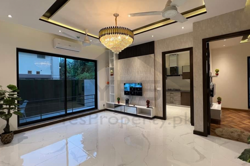 10 Marla Modern brand New Luxury House for Sale in DHA Lahore Phase 6