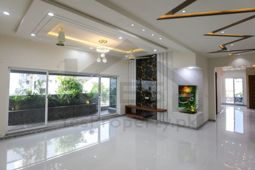 1 kanal luxurious Brand New House For Sale In DHA Phase 2 Islamabad.