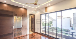 5 MARLA BRAND NEW HOUSE FOR SALE HOT LOCATION OF DHA