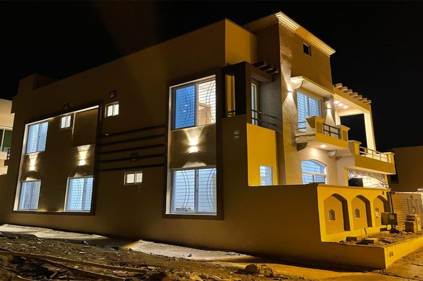 7.75 Marla Beautiful Villa in Behria Town Phase 8 for sale